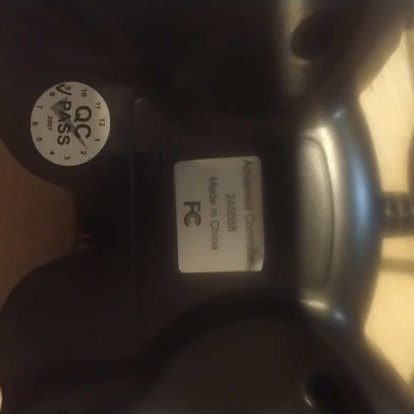 PS2 wired controller - Picture 4 of 4